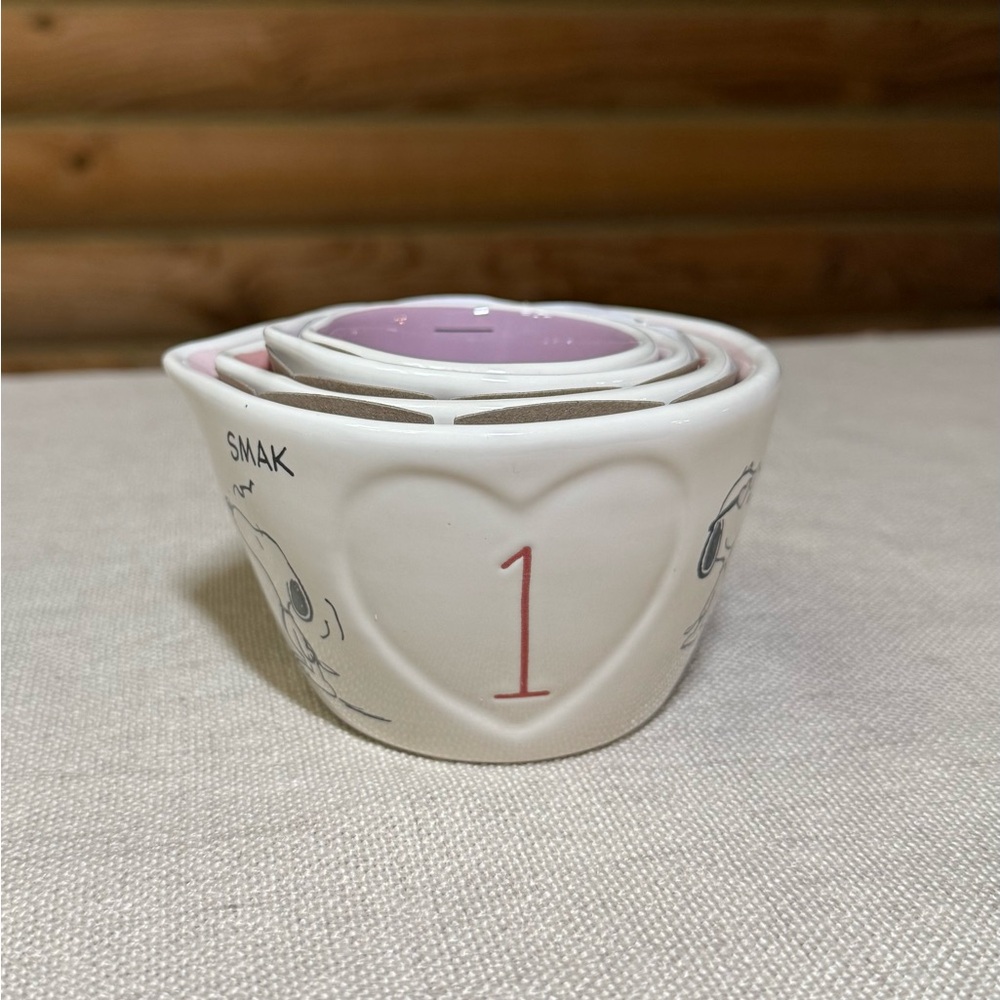 SNOOPY VALENTINES Rae Dunn Measuring Cups - Picture 4 of 7